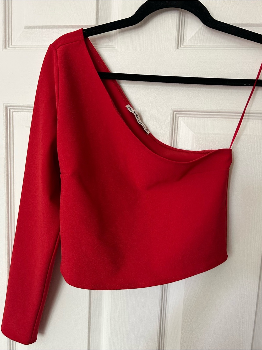 NWOT Abercrombie Asymmetrical Long Sleeve Shirt - Red - Picture 4 of 6